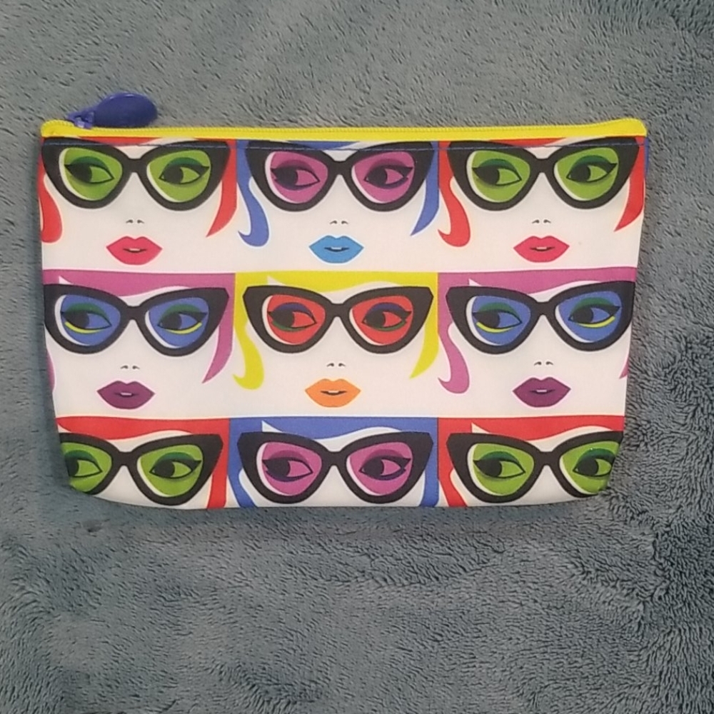 Ipsy Bag Sunglasses